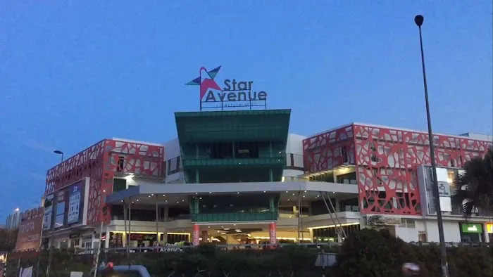 Star Avenue Lifestyle Mall Picture 1