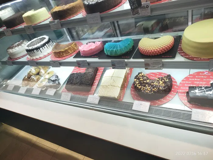Star Avenue Lifestyle Mall Picture 5