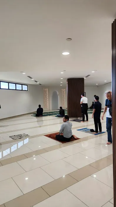 Surau 1 Utama (One Utama) Picture 4