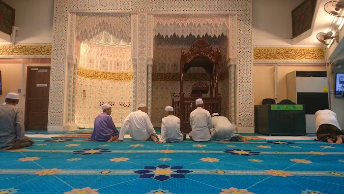 Al-Ghufran Mosque Picture 4
