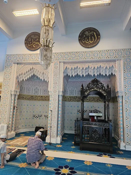 Al-Ghufran Mosque Picture 2
