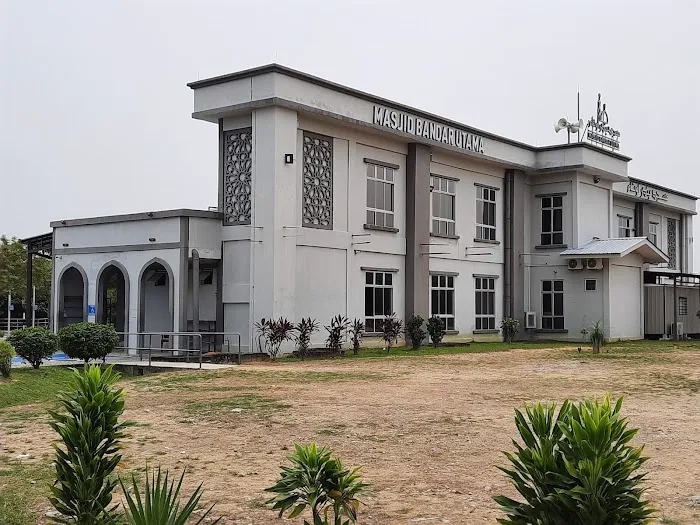 Bandar Utama Mosque Picture 4