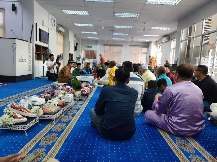 Bandar Utama Mosque Picture 3
