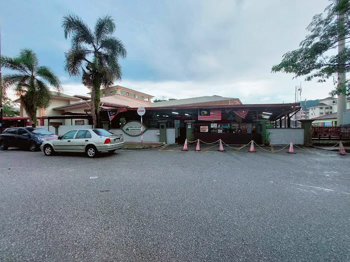 Mutiara Damansara Mosque Picture 3