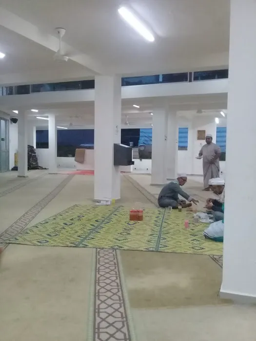 Surau Damansara Perdana (Surau Jumaat) Picture 10