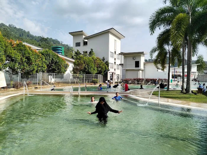 Kolam Air Panas Bentong Picture 8