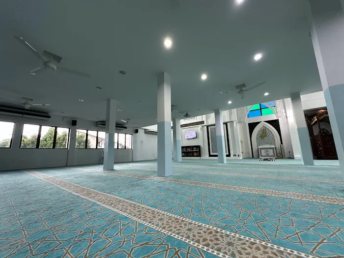 Aminah Al-Muhairi Mosque Picture 1