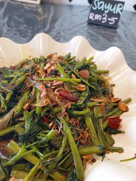Akarr Restaurant Picture 2