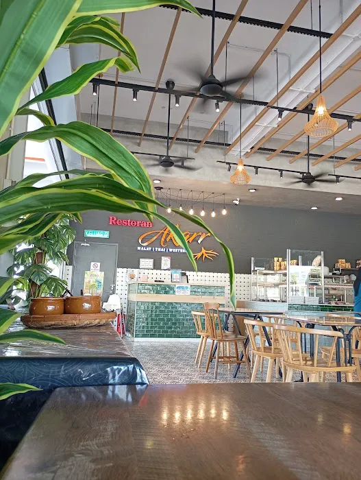 Akarr Restaurant Picture 1