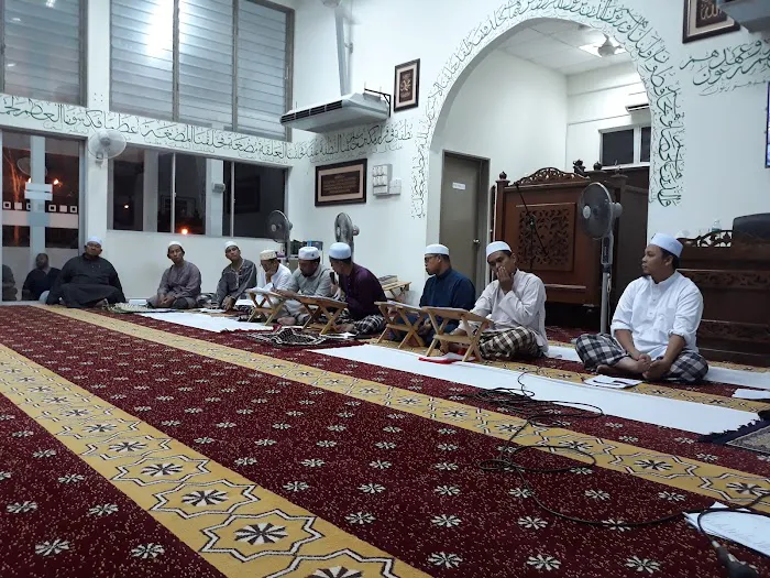 Surau Ar-Raudhah Seksyen 5 Kota Puteri (Surau Solat Jumaat) Picture 9