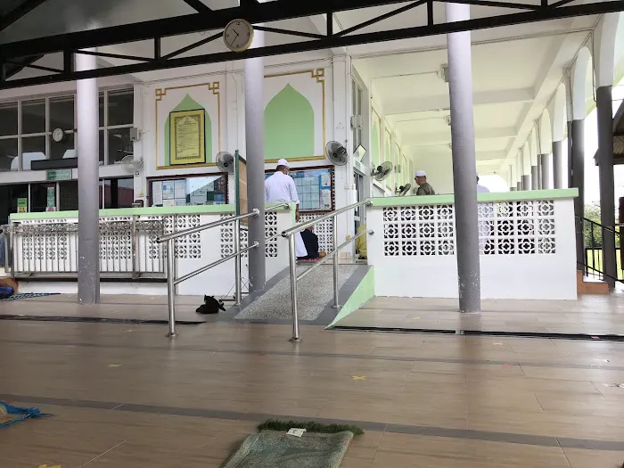 Masjid Kampung Bukit Badong Picture 4