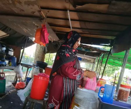 Roti Goreng Samat Corner Puncak Alam