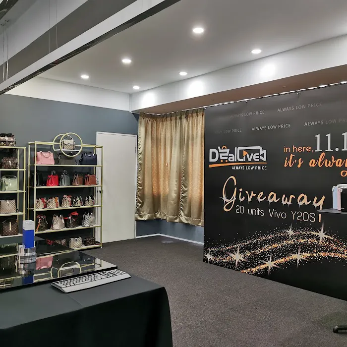 DealLive SDN BHD Picture 1