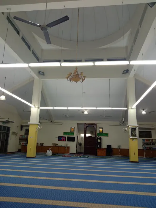Surau Jumaat PPR Wahyu Picture 1