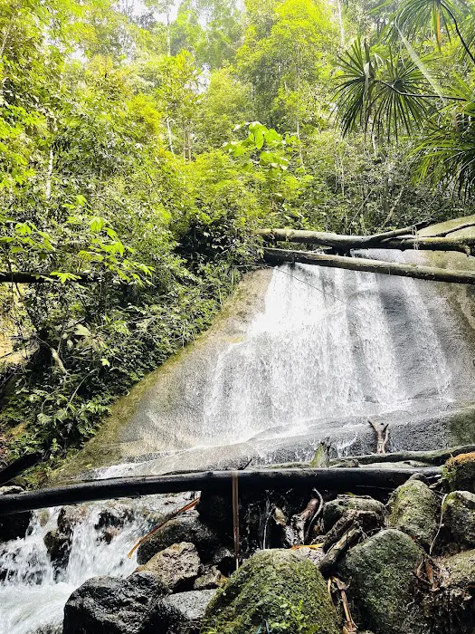 Hatamas Trail entrances Picture 1