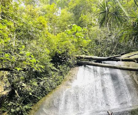 Hatamas Trail entrances