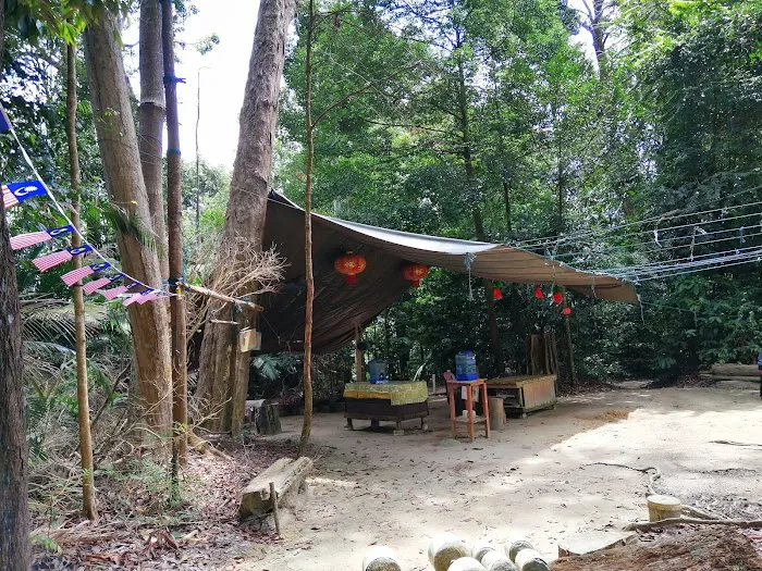 Hatamas Trail entrances Picture 4