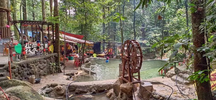 Hatamas Trail entrances Picture 9