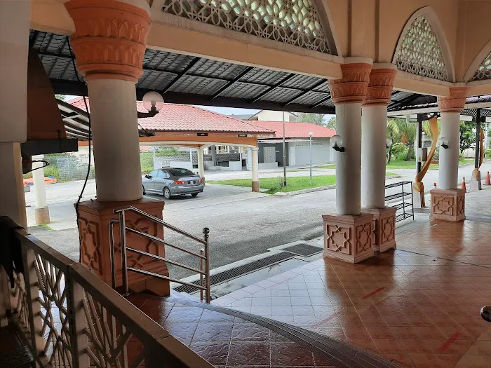 Cahaya Iman Mosque Picture 6