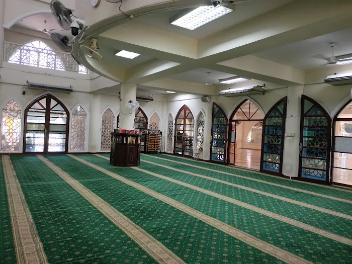 Cahaya Iman Mosque Picture 10