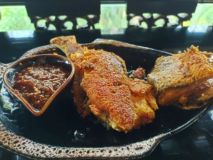 Warung Bonda Rumah Hutan Terapi Alam Picture 4