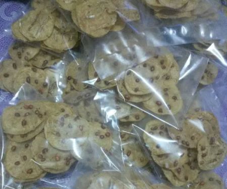 Penjual Dan Pembekal Rempeyek Zainab