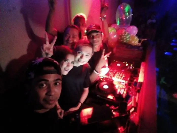 RB Karaoke & Musical Lounge Picture 5