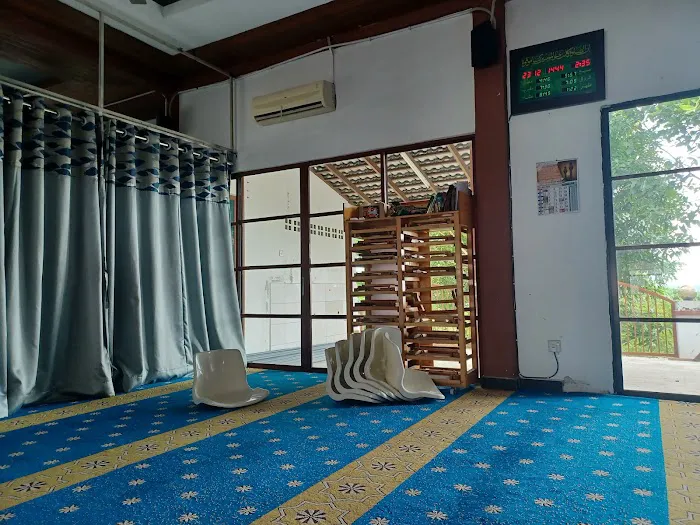 Surau Al-Muhtadin Picture 10