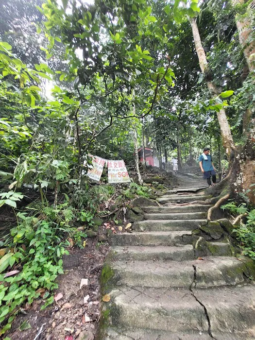 Ketumbar Hill Picture 3