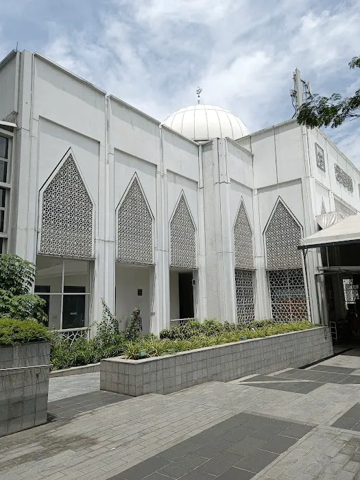Masjid Jamek Abdullah Hukum @ KL Eco City Picture 2