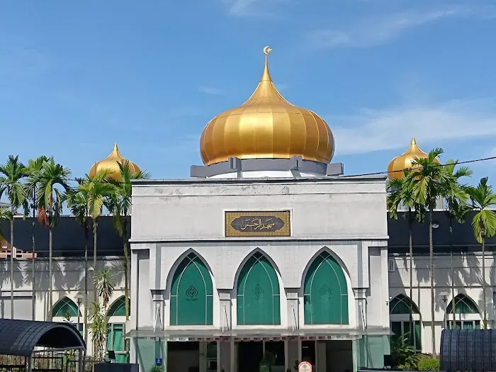 Ar-Rahman Mosque Picture 1