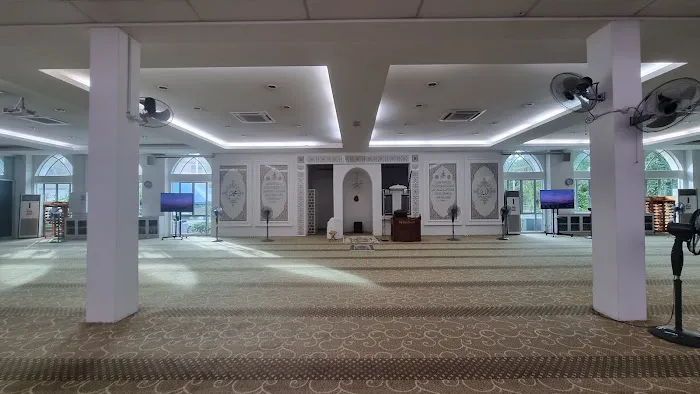 Ar-Rahman Mosque Picture 9