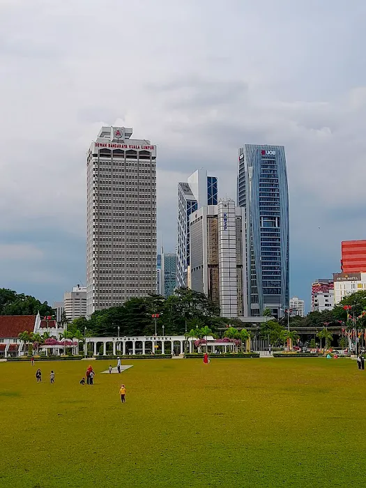 Freedom Lawn Area KL. Picture 2
