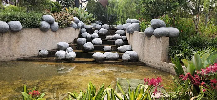 Mini waterfalls perdana botanical garden Picture 2