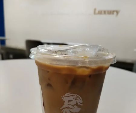ZUS Coffee - Sentul Point Suites Apartment