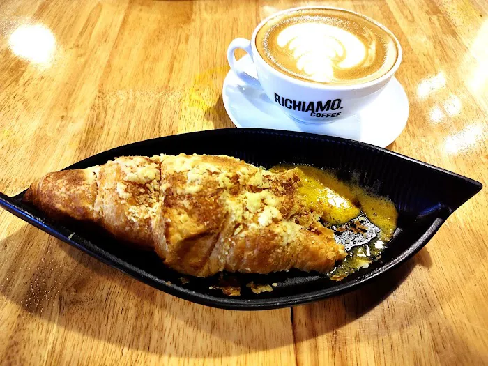 Richiamo Coffee Sentul Point Picture 5