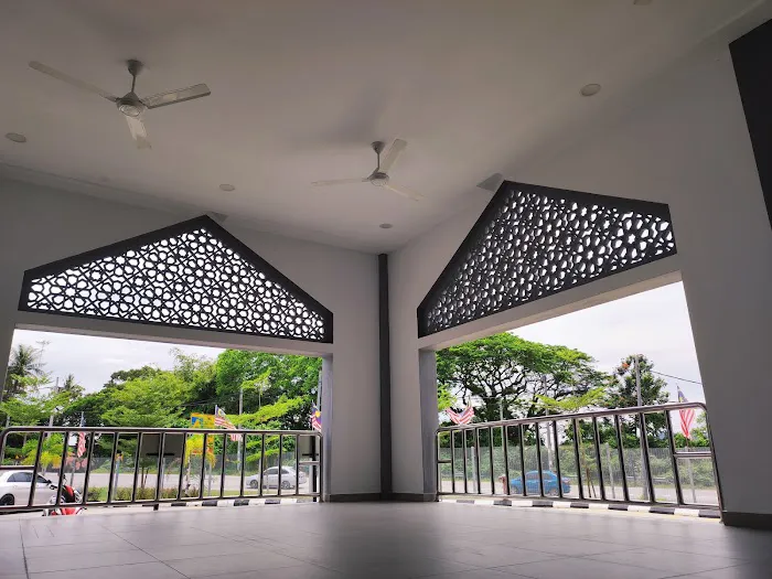 Masjid Kampung Melayu Rasa Picture 1