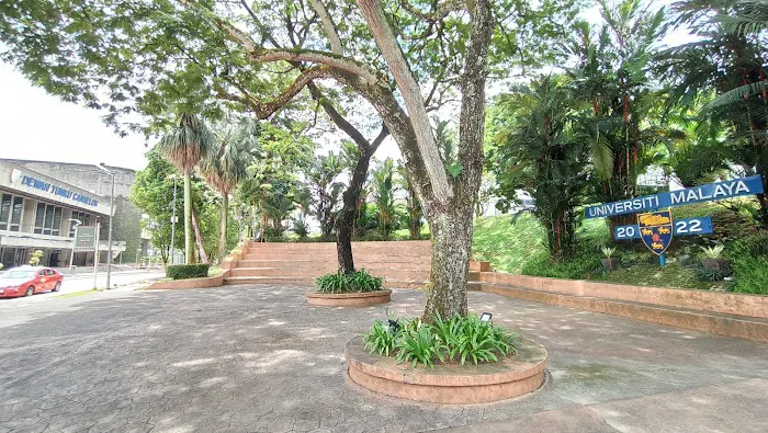 Universiti Malaya Landmark Picture 1
