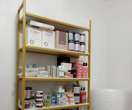 Sendayu Tinggi Kuala Lumpur/ AMWAY business owner