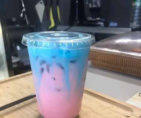 _ruang kecil. cafe