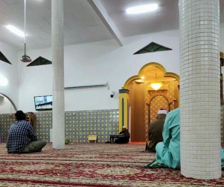Al Hidayah Surau Jumaat Kampung Selayang Indah