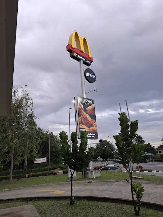 McDonald's Amverton DT Picture 4