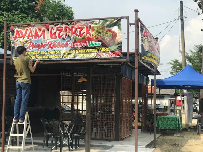 Warung Khaza