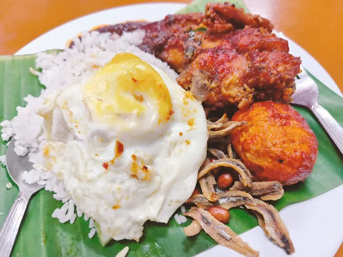 Nasi Lemak Tanglin Picture 2