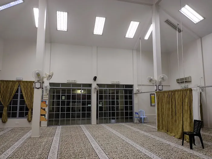 Surau Firdaus Blok 16, Tasik Puteri Picture 4