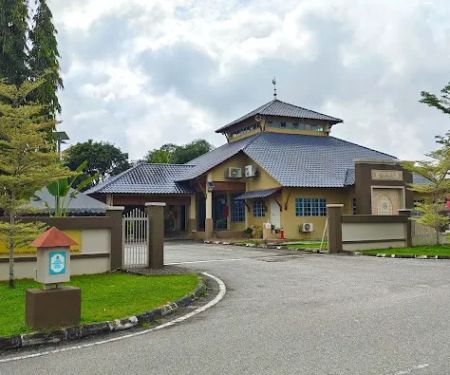 Surau Firdaus Blok 16, Tasik Puteri