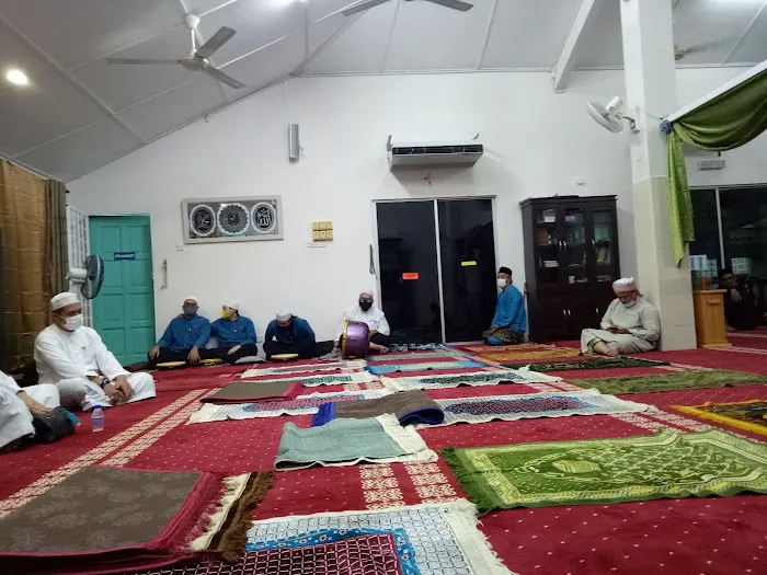 Surau Zolkifli Al-Ansar Picture 2