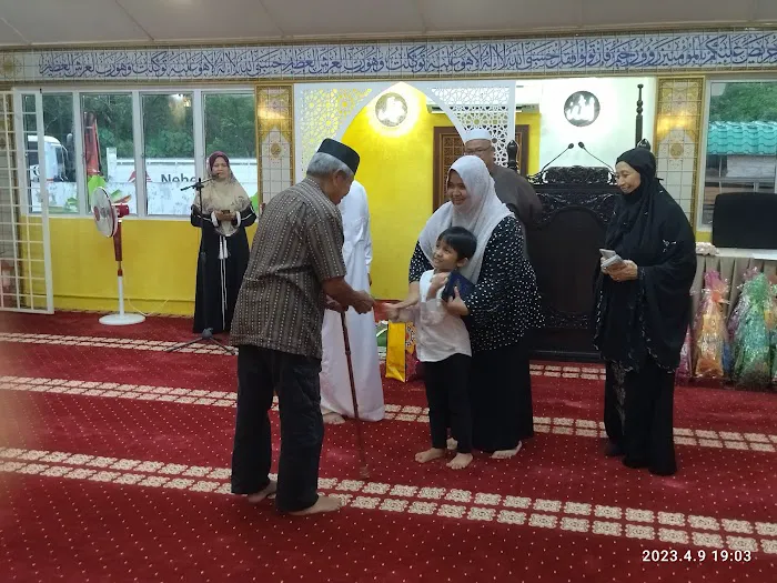 Surau Zolkifli Al-Ansar Picture 8