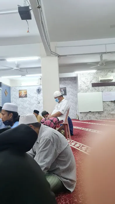 Surau Madinatul ilmi bandar tasik puteri rawang Picture 3