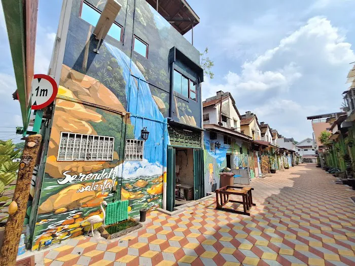 Kuala Kubu Bharu Back Lane Art Gallery Picture 7